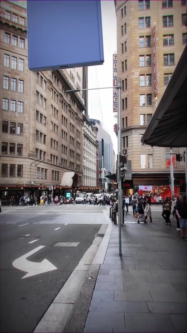 Samsung Giant Phone Installation in George Street