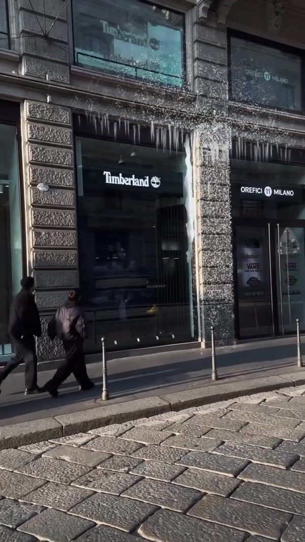 ORIFICI Ice Sweeps Across Storefront
