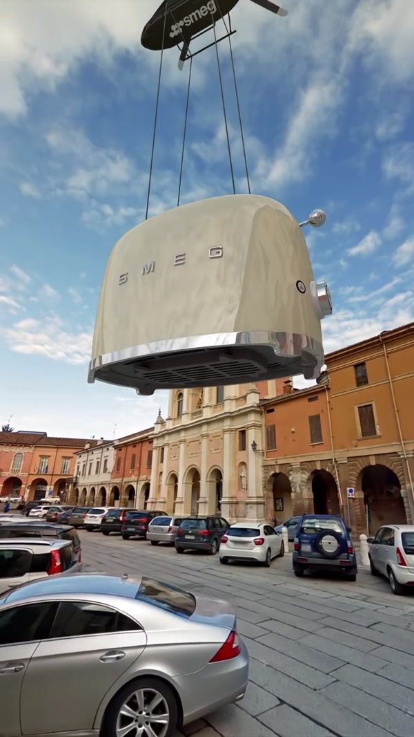 Smeg Helicopter Airlifts Massive Toaster