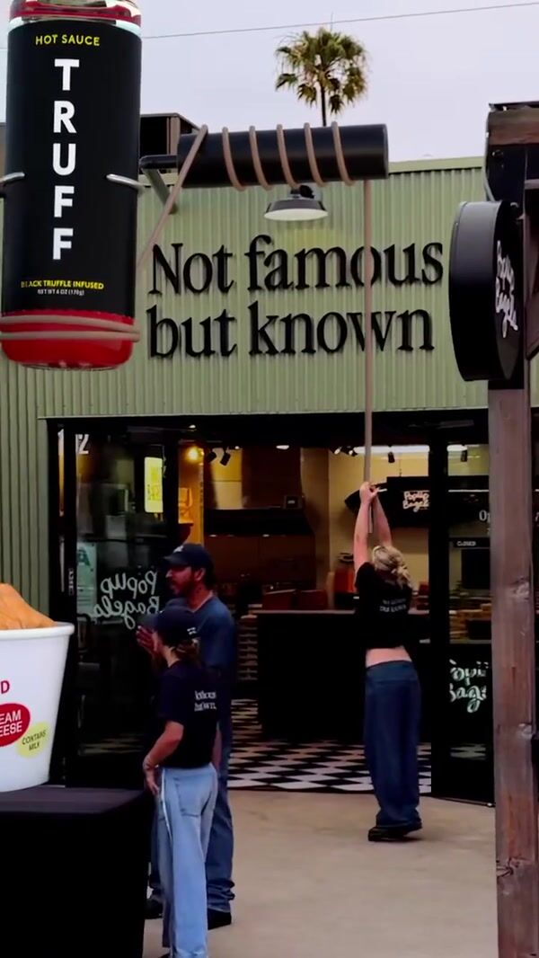PopUp Bagels Giant Sauce Pours Over Container
