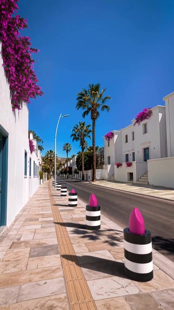 Sephora Branding Sweeps Across Yalıkavak