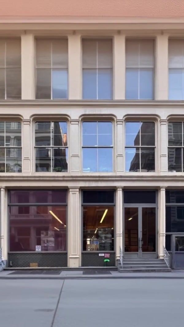 YSL Window Glass Turns Pink
