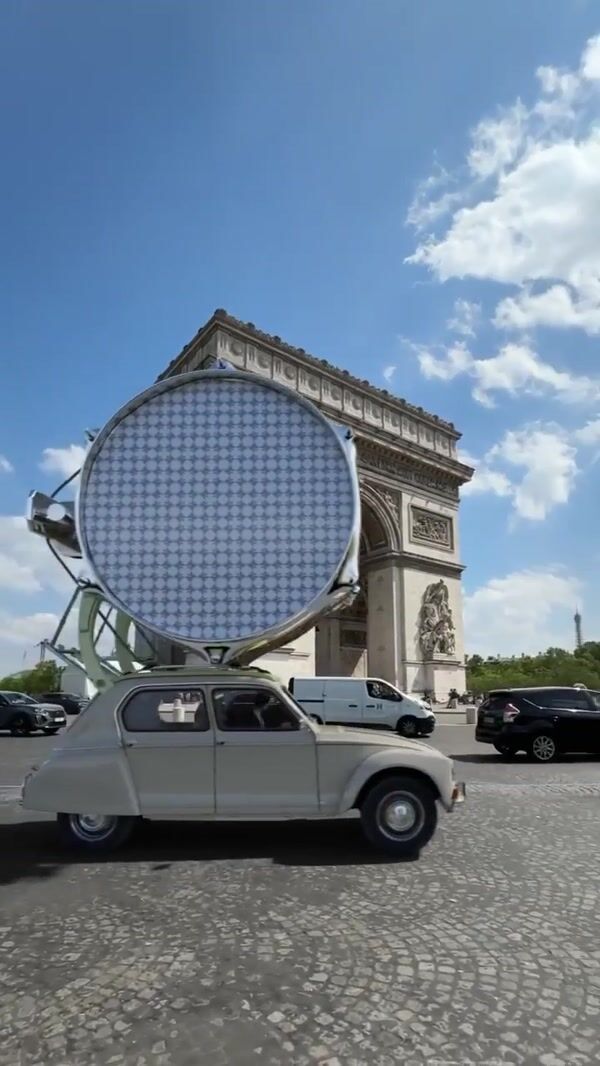 AMIRI Snare Drum on Car in Paris