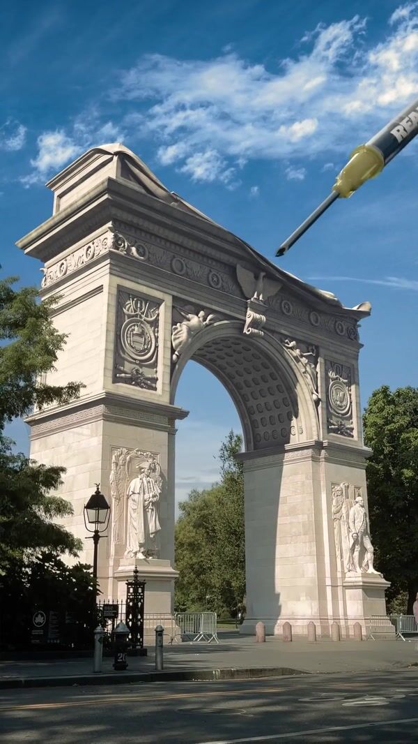 RealSelf Syringe Inflates Monument Arch