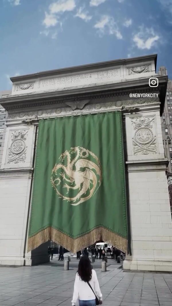 Game of Thrones Flag Banner on Washington Square