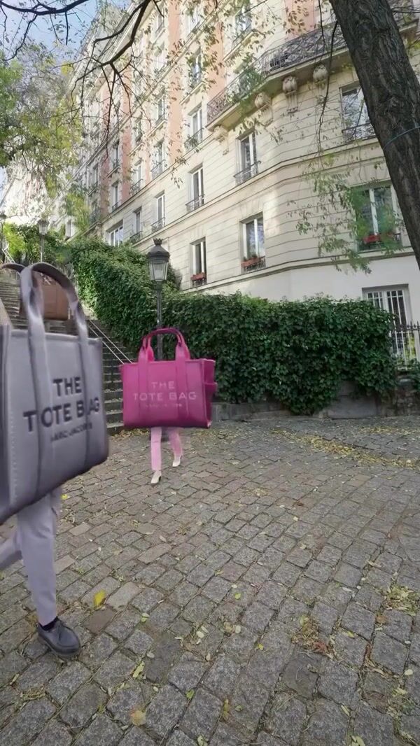Marc Jacobs Colorful Tote Bags Walking in Paris