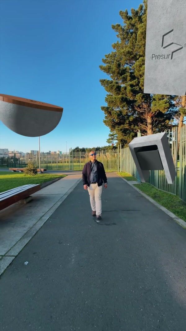 Presur Floating Urban Furnitures at the Park