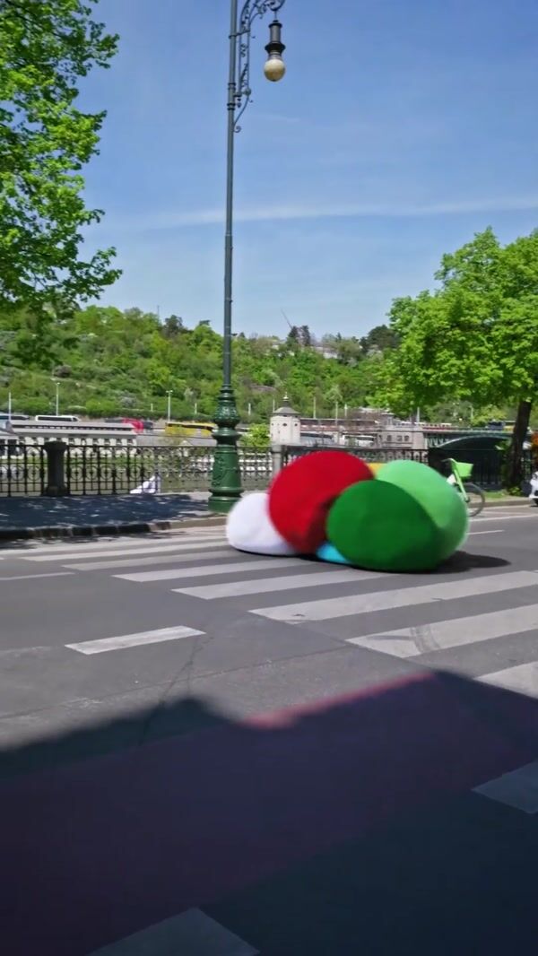 Skoda Giant Clay Balls Park Between Cars