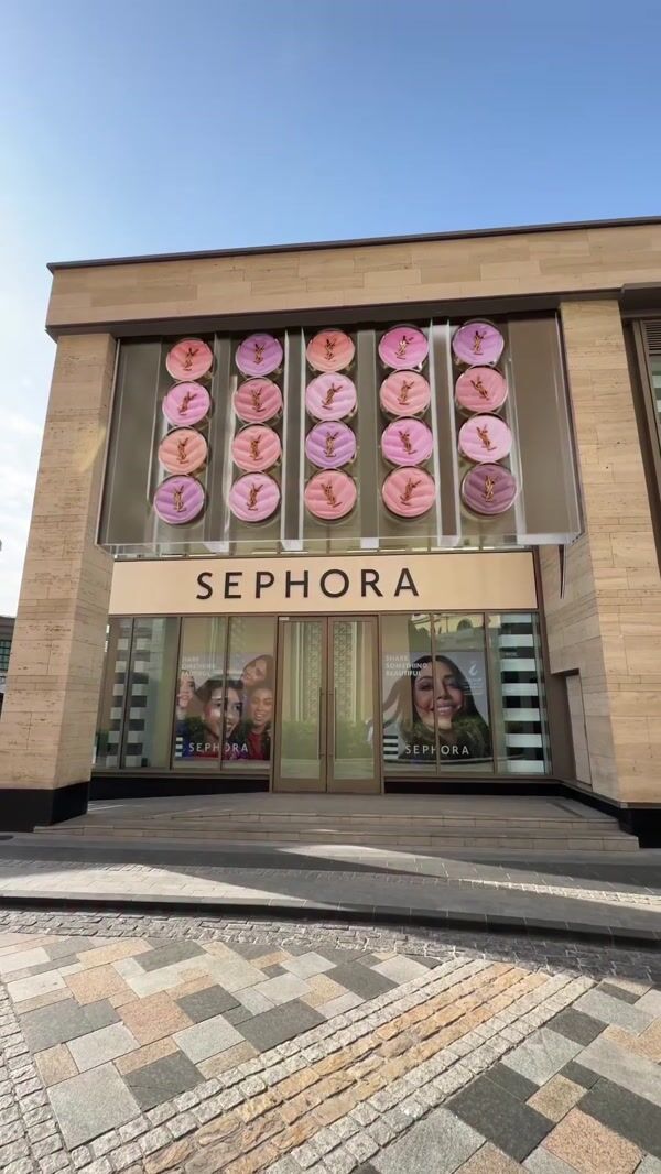 Sephora Blush Powders Fell from Façade