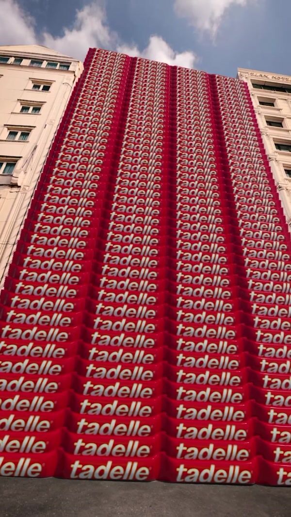 Tadelle Giant Jar in Urban Avalanche