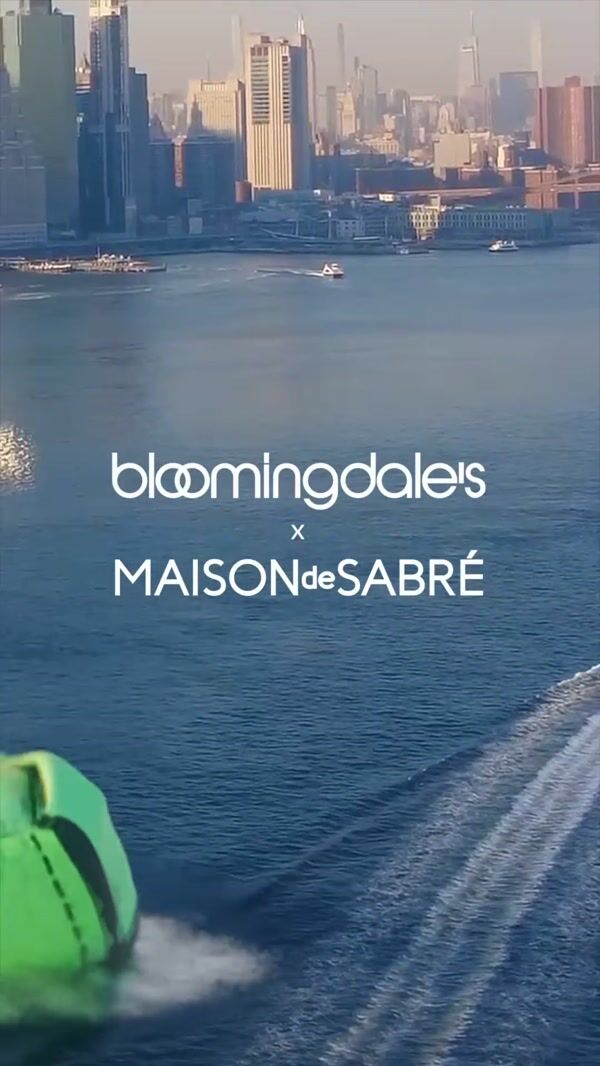 MAISON de SABRÉ Floating Fruit Charms on River