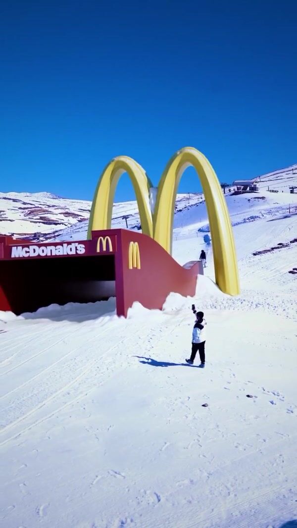 McDonald's Brand-Themed Ski Ramp