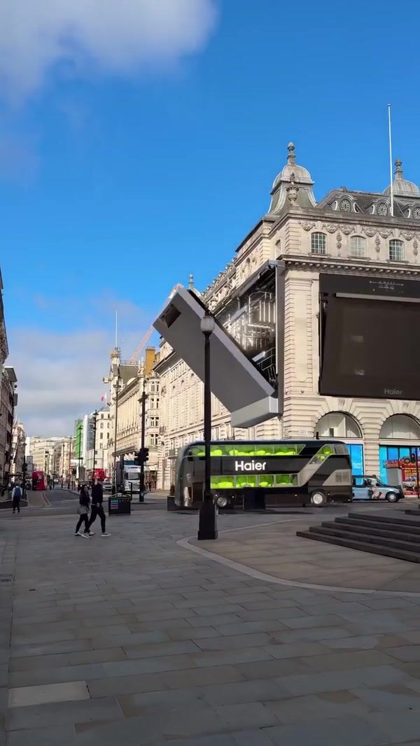 Haier Giant Appliances Installations at Picadilly Circus