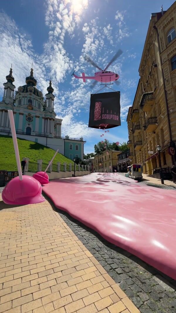 Sculptor Pink Wax Flows Through Kyiv Streets