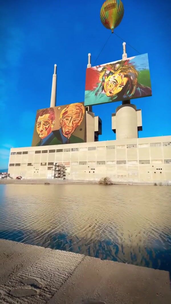 Tarek Painting Carried by Hot Air Balloon