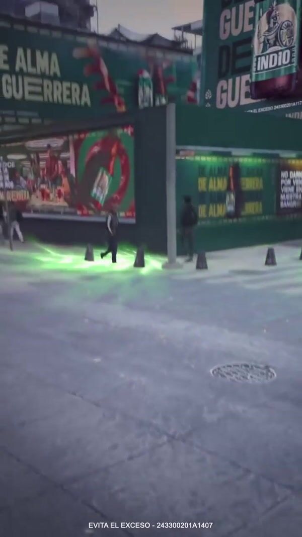 Cerveza Indio Green Heart Hologram Beats