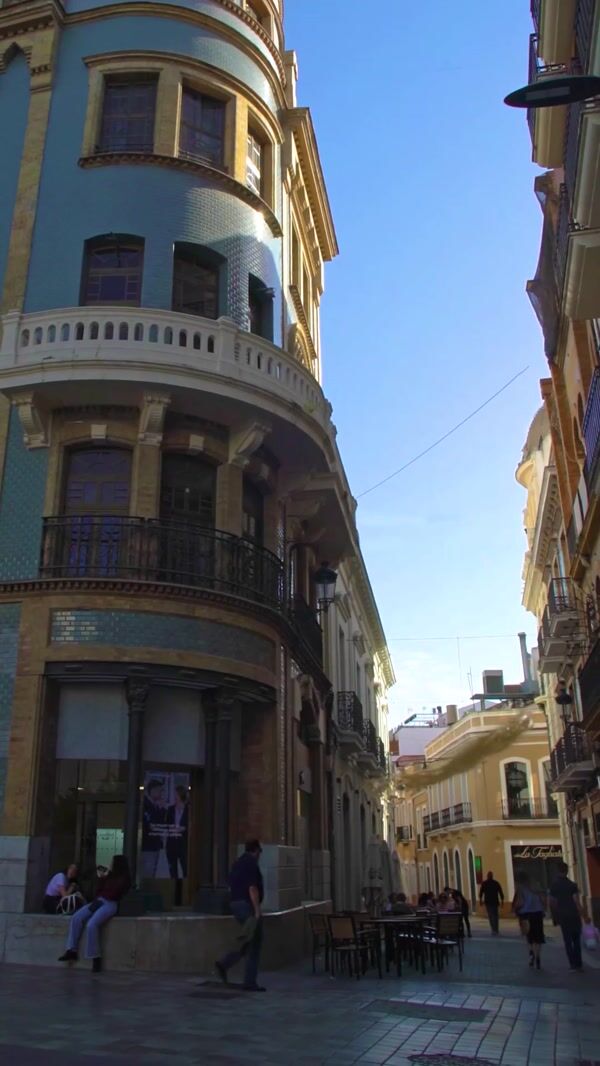 SunBeer Fest Floating Beer Stream on Alley