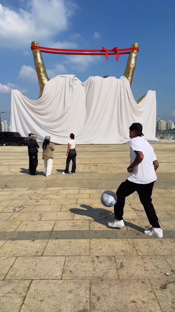 Jesse Lingard Golden Hand Gesture Sculpture