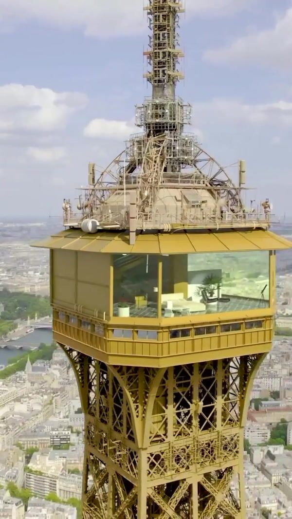La Tour Eiffel Hotel Room at Eiffel Tower Summit