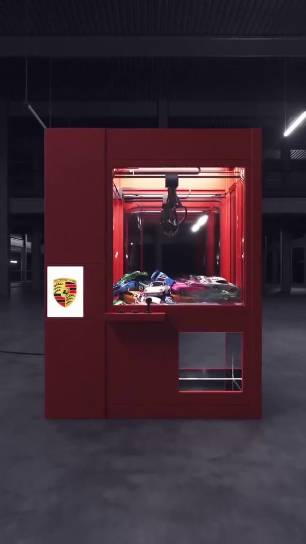 Porsche Claw Machine Surprise Transformation