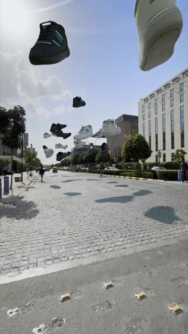 Liberty Shoes Floating Giant Sneakers