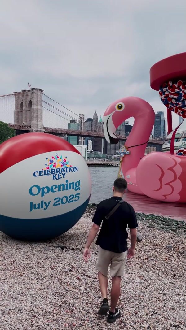 Carnival Cruise Beach Balls Dripping on Hourglass
