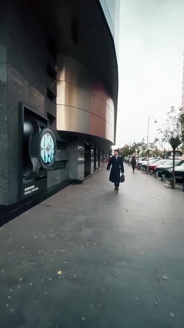 Samsung Galaxy Massive Watch Swiped on Facade