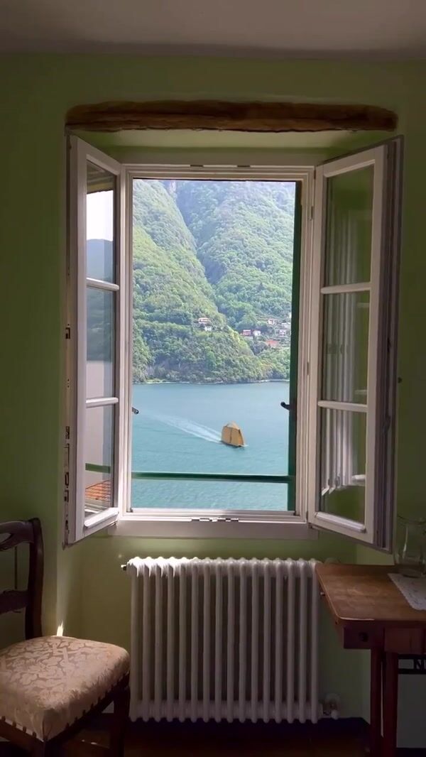 Jacquemus Yellow Bag Boat at Lake Como