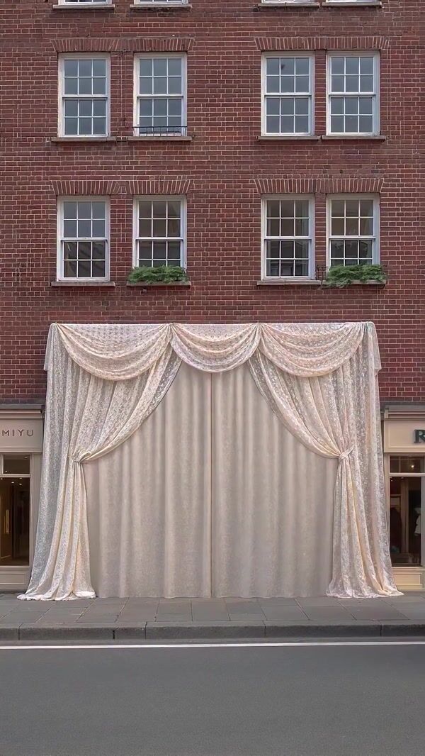 Ysé Curtains Unveil New Store