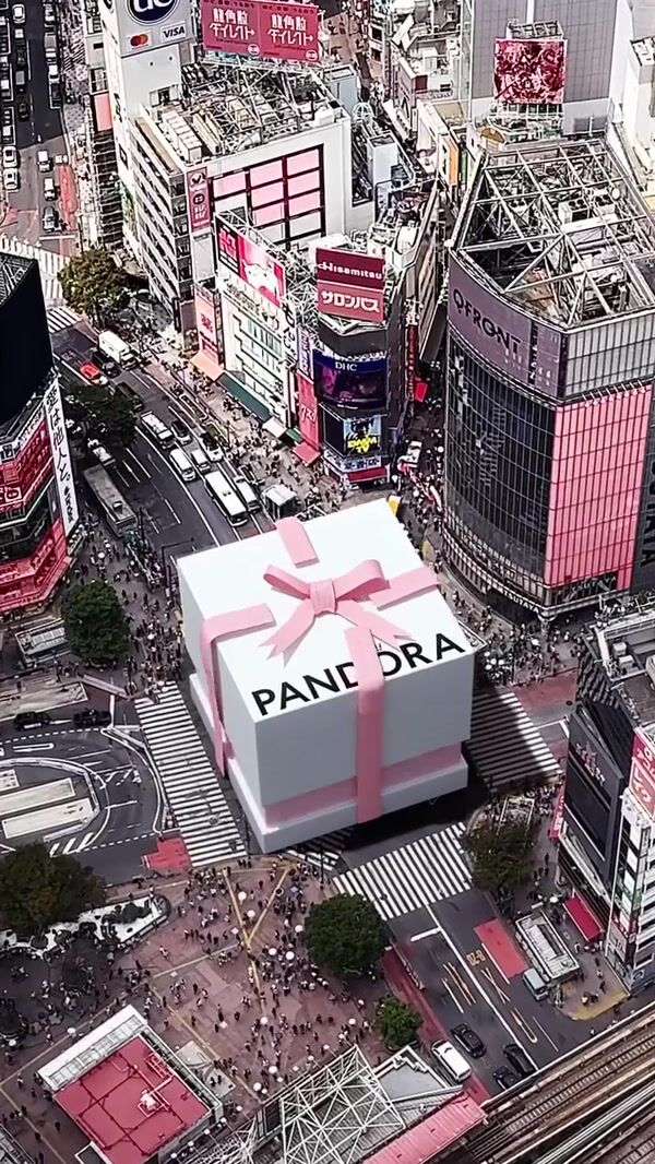 Pandora Jewelry Unboxing in Tokyo