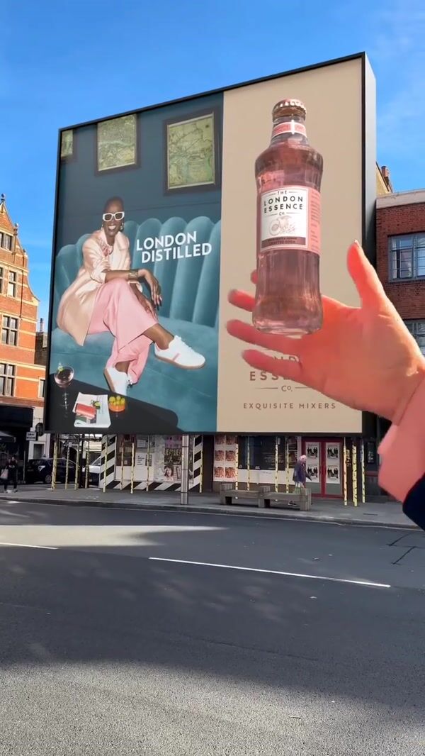London Essence Soda Billboard Come Alive