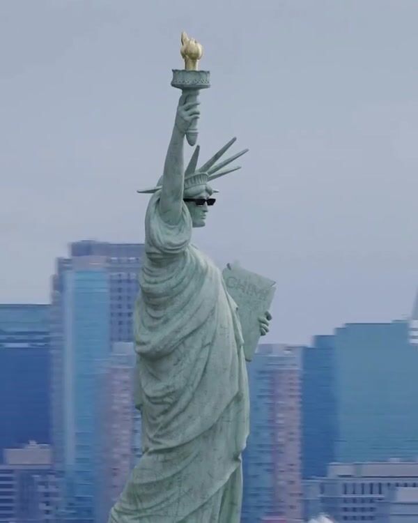 Chimi Statue of Liberty Summer Display