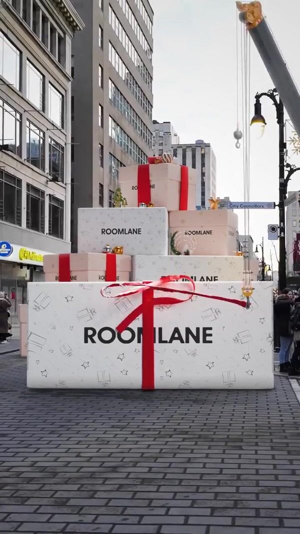 Roomlane Giant Gift Box Reveal Bar Unit