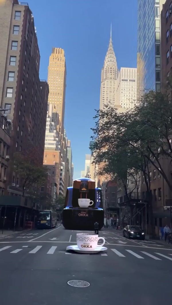 Arzum OKKA Coffee Maker Cruising in NYC Street