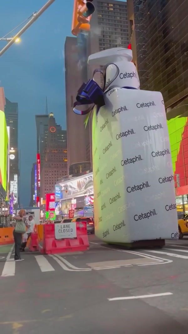 Cetaphil Wrapped Bottle Rolls at Times Square