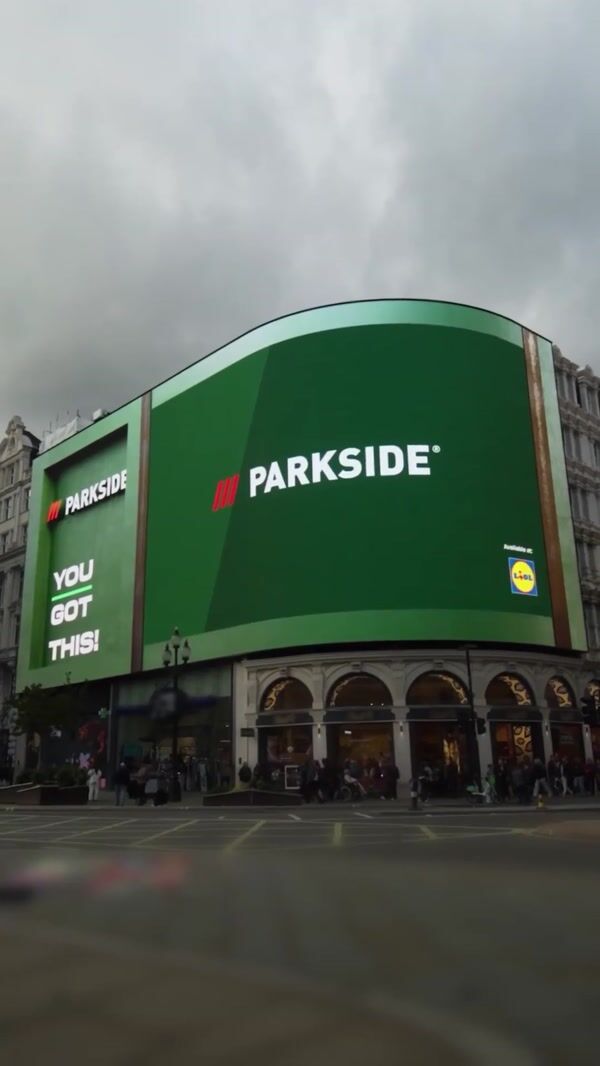 Parkside Giant Floating Drills at Picadilly Lights