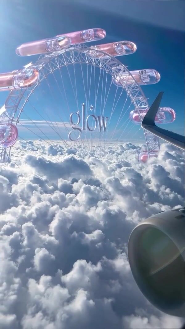 Glow Eye Shadow Ferris Wheel in the Clouds