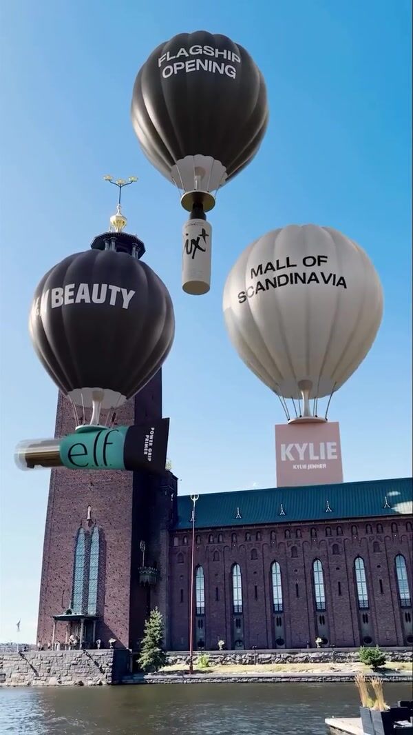 H&M Beauty Products in Hot Air Balloon Across Sweden
