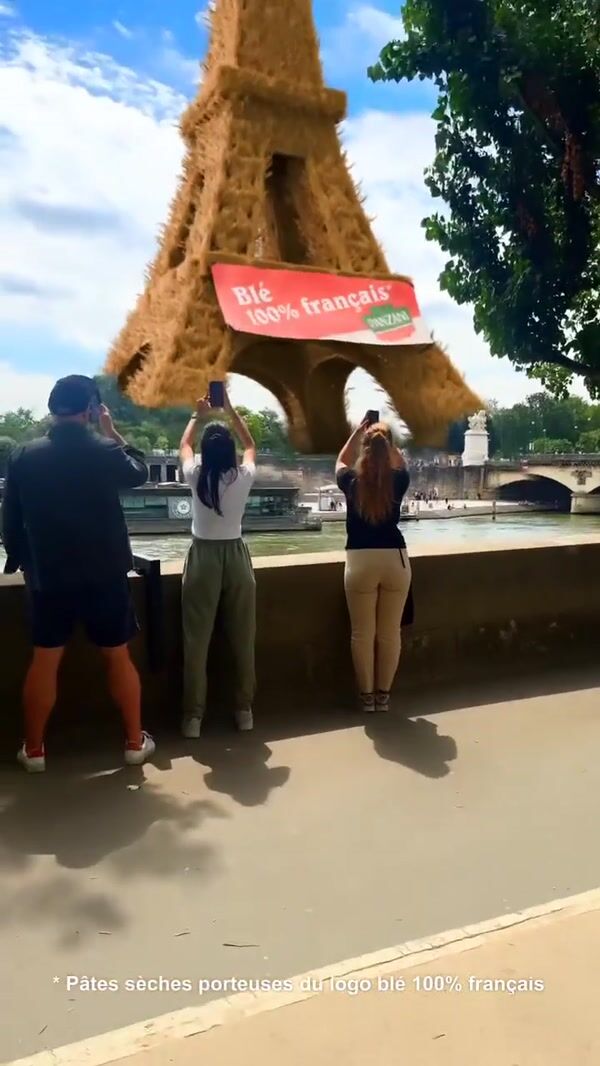 Panzani Eiffel Tower Covered with Wheat