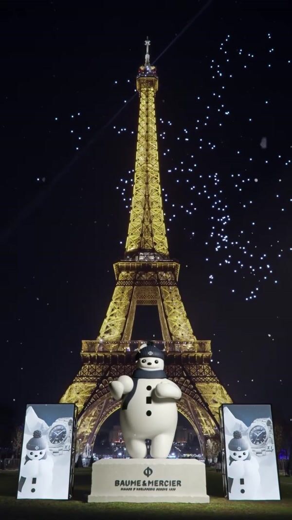 Baume & Mercier Mascot Display at Eiffel Tower