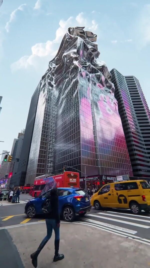 Paula’s Choice Facade Curtain Drop Reveal in New York