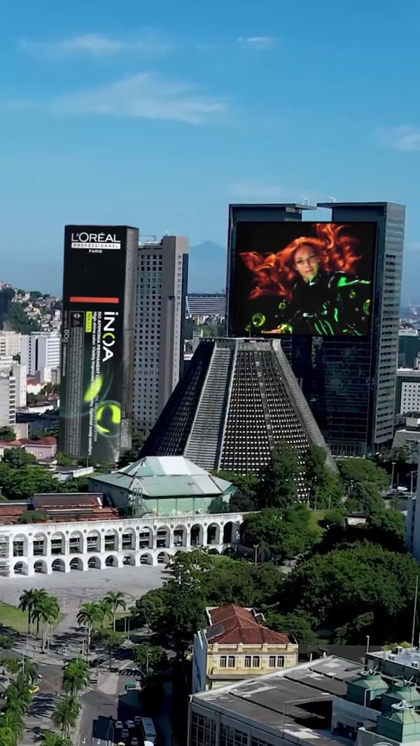 L’Oréal INOA Digital Billboard in São Paulo