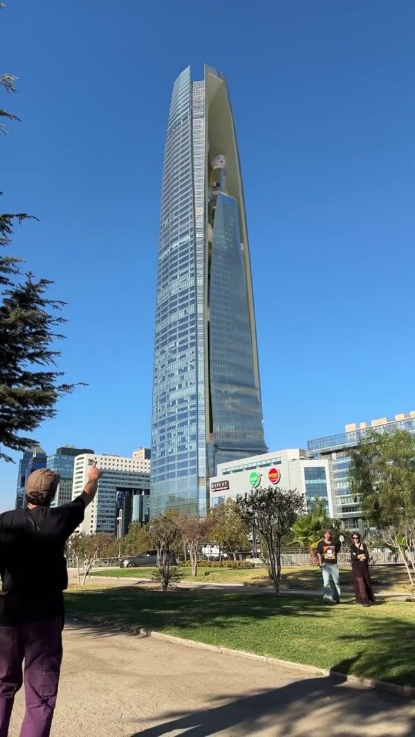 Benetton Tower Unveils Perfume Bottle