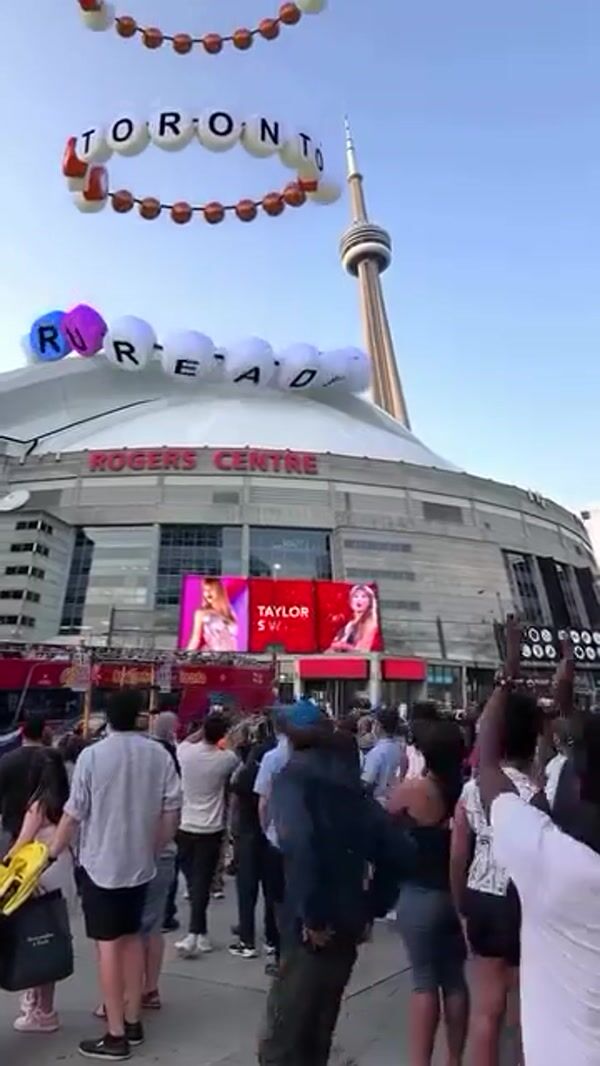 98.1 CHFI Letter Bead Bracelets Drop on Stadium