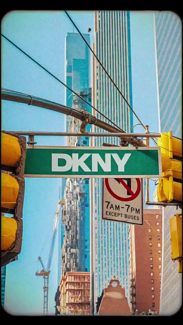 DKNY - Logo Burst