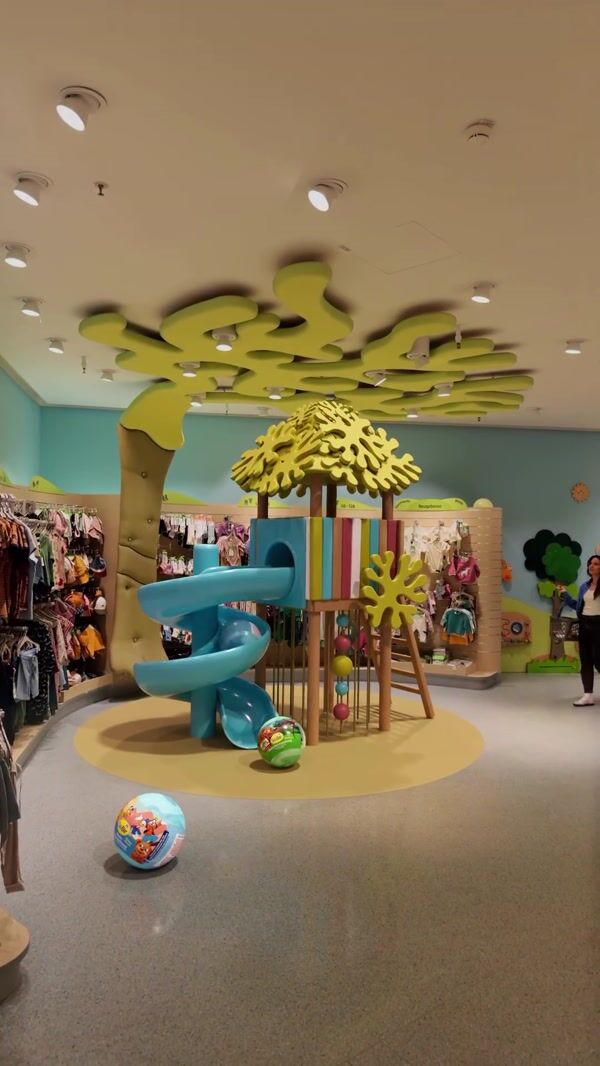 DM Play Area in Store