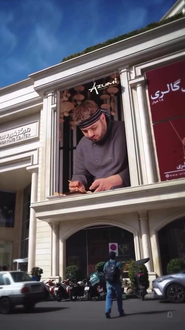 Azumi Chef Drops Sushi on Street