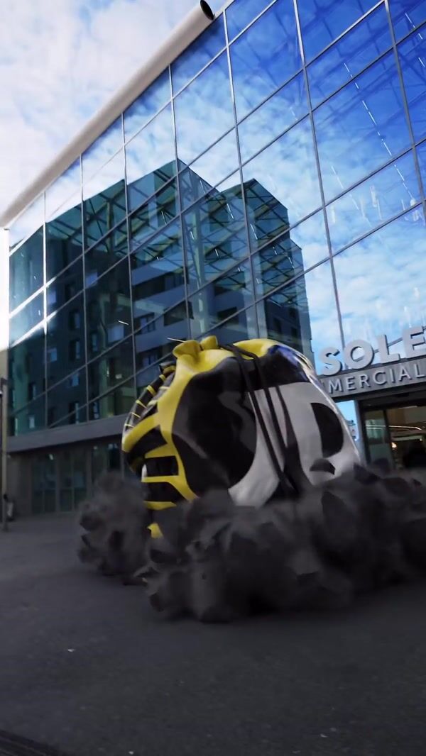 JD Sports Giant Bag Drop at Créteil Soleil