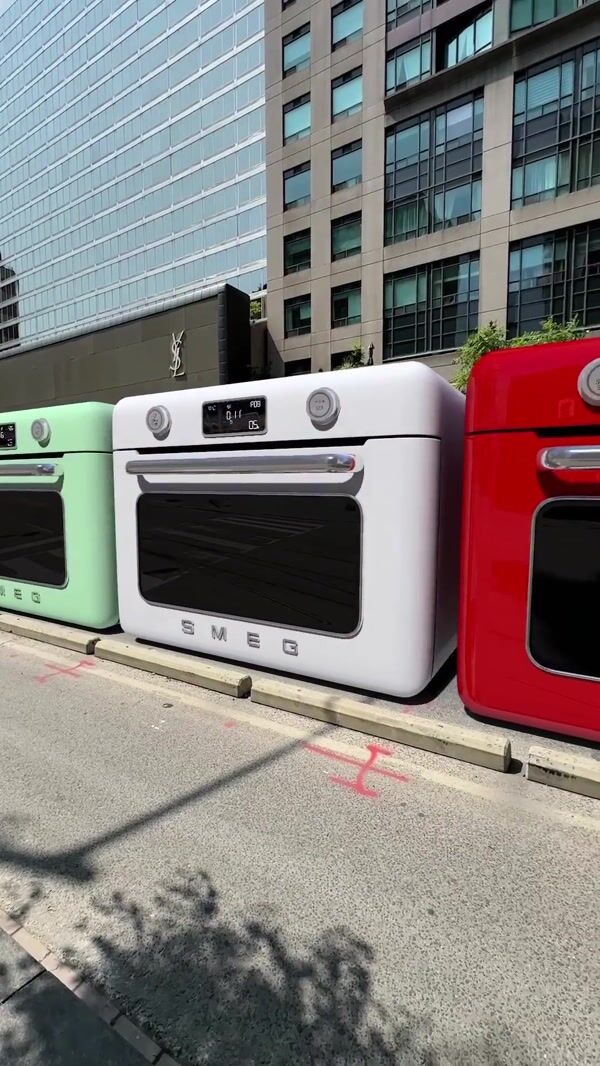 Smeg Giant Ovens Move Like a Train