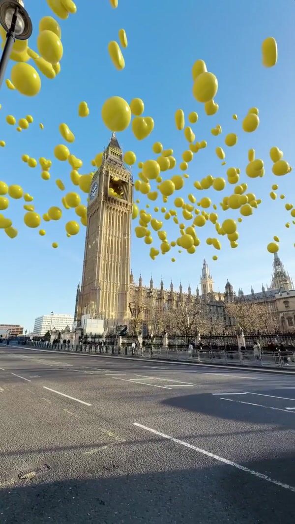 Nissan Yellow Balloons Fly from Big Ben